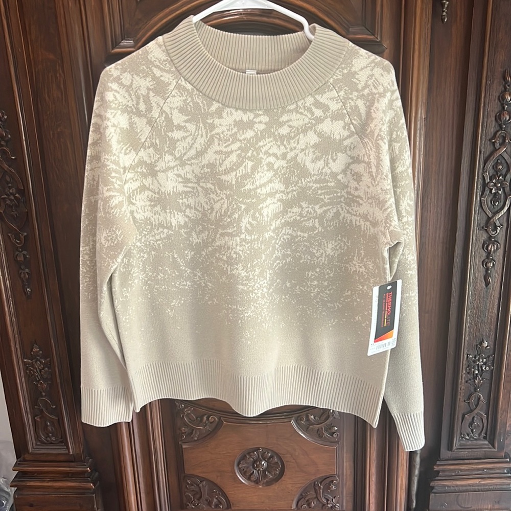 New Athleta Sweater